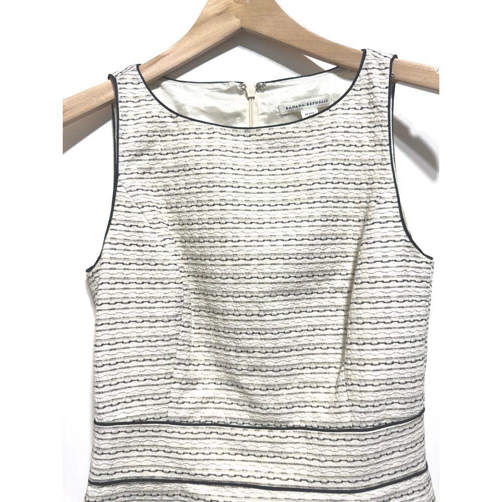 Banana Republic Women’s Sleeveless Sheath Dress Petite Size OP NWT Ivory/Black - Picture 6 of 9